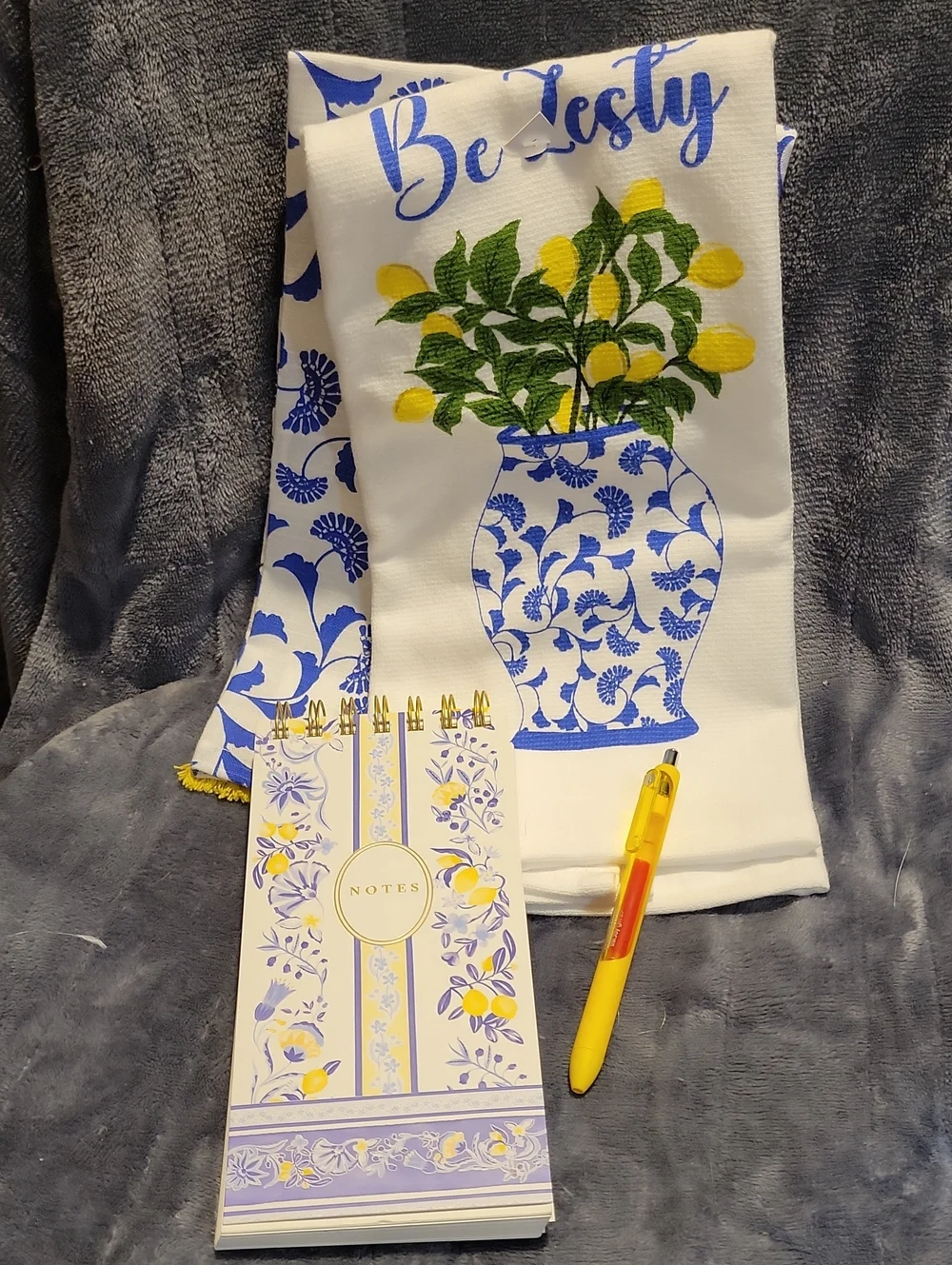 Lemon Vase Kitchen Tea Towel and Notes Set - White, Blue, Yellow